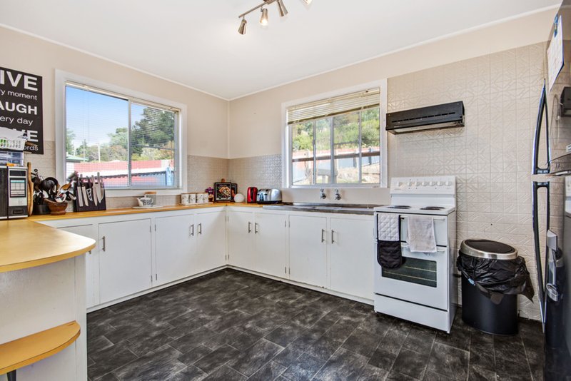 Photo - 37 Payne Street, Beaconsfield TAS 7270 - Image 3