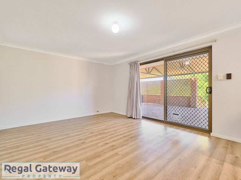 Photo - 37 Petterson Avenue, Kardinya WA 6163 - Image 11