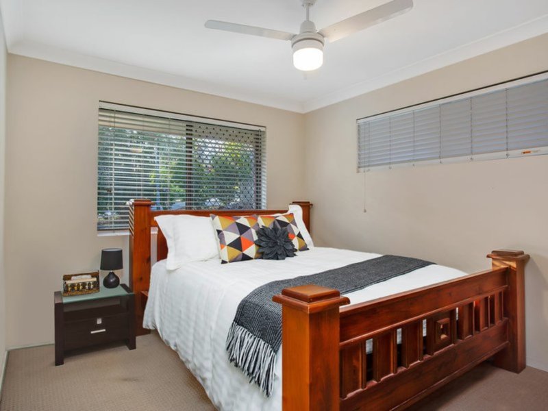 Photo - 37 Plateau Crescent, Carrara QLD 4211 - Image 6