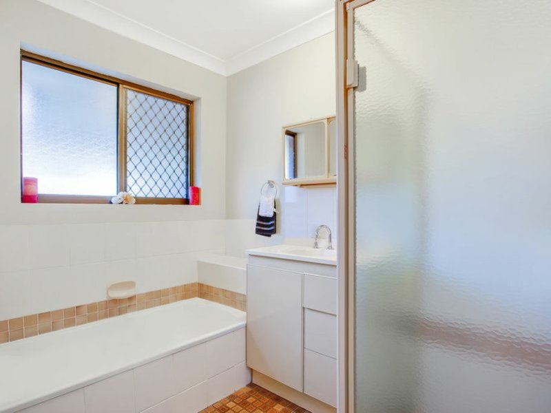 Photo - 37 Plateau Crescent, Carrara QLD 4211 - Image 7