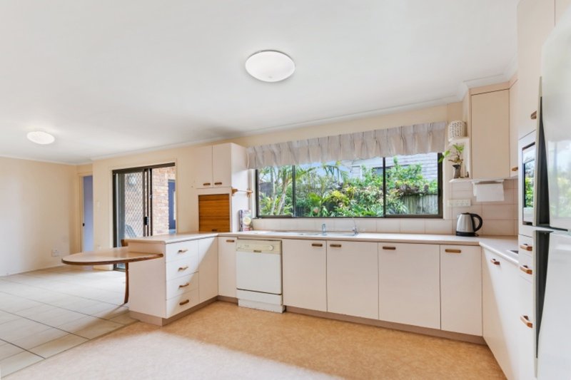 Photo - 37 Plover Street, Peregian Beach QLD 4573 - Image 10