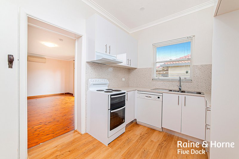 Photo - 37 Princess Ave , Rodd Point NSW 2046 - Image 4