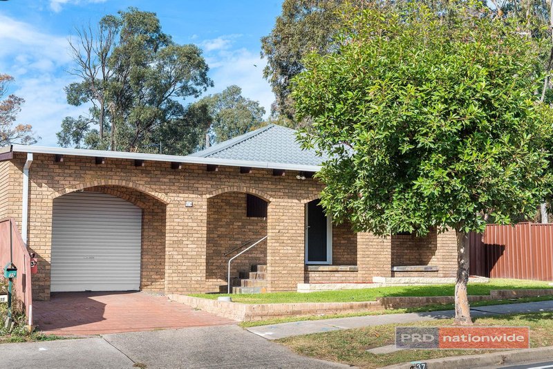 Photo - 37 Queen Street, Revesby NSW 2212 - Image 2