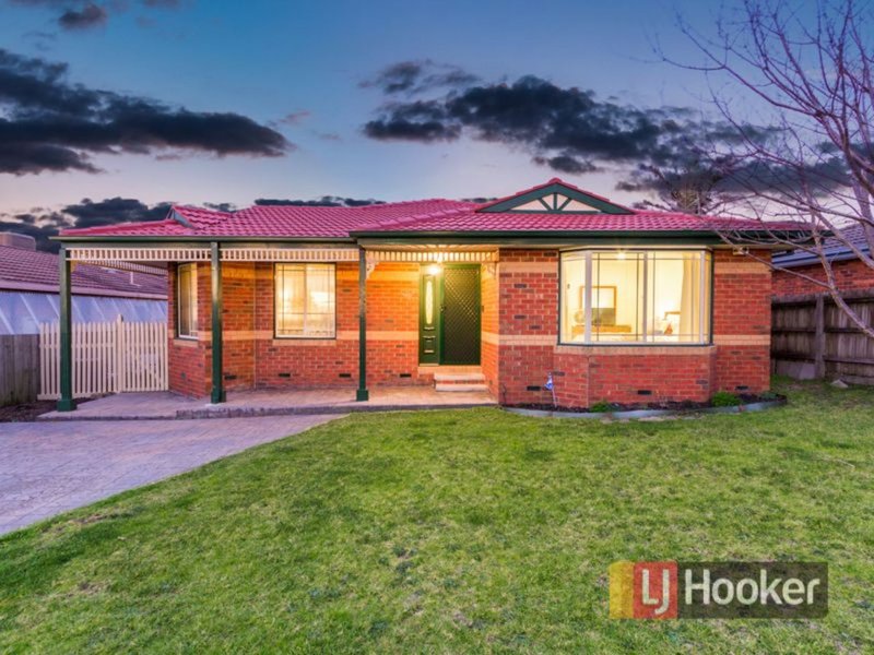 37 Ralph Crescent, Hampton Park VIC 3976