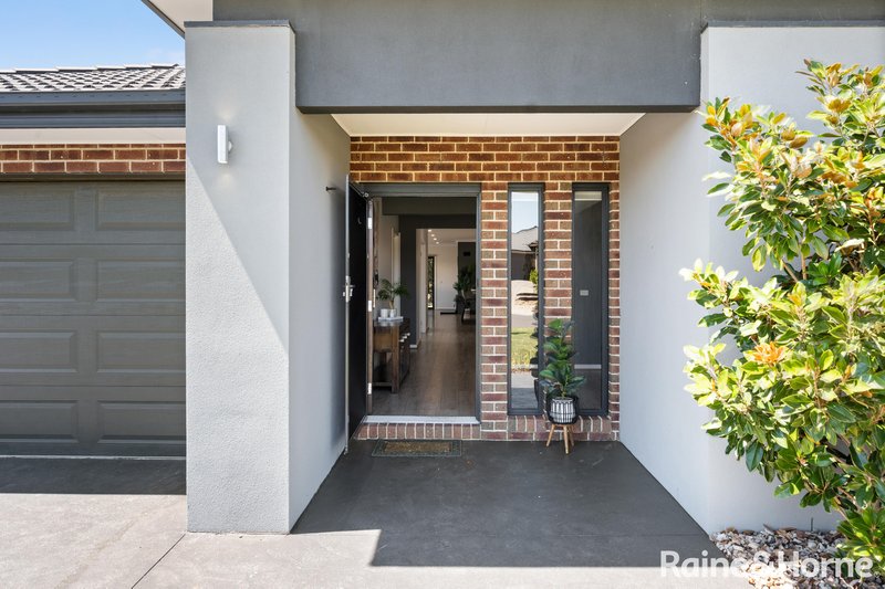Photo - 37 Rangeview Drive, Riddells Creek VIC 3431 - Image 5