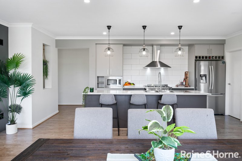 Photo - 37 Rangeview Drive, Riddells Creek VIC 3431 - Image 10