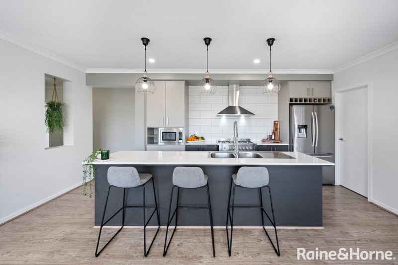 Photo - 37 Rangeview Drive, Riddells Creek VIC 3431 - Image 11