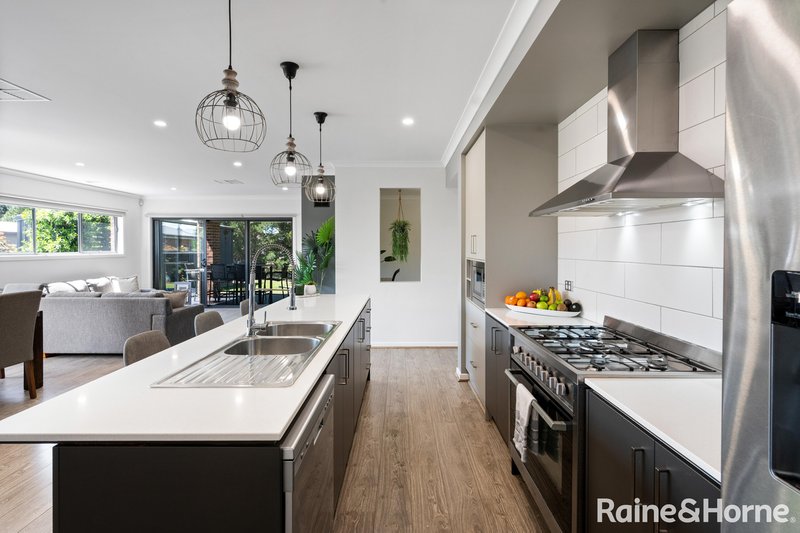 Photo - 37 Rangeview Drive, Riddells Creek VIC 3431 - Image 12