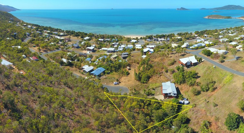 37 Rattray Avenue, Hideaway Bay QLD 4800