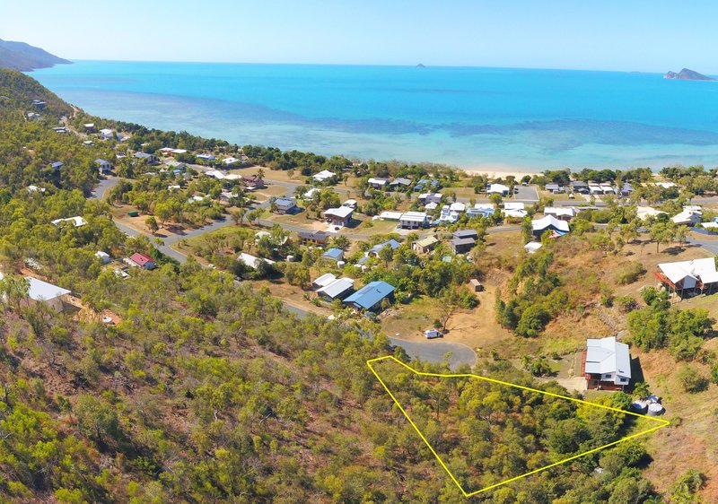 Photo - 37 Rattray Avenue, Hideaway Bay QLD 4800 - Image 2