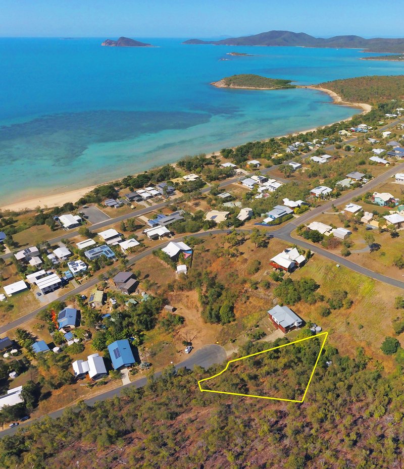 Photo - 37 Rattray Avenue, Hideaway Bay QLD 4800 - Image 3