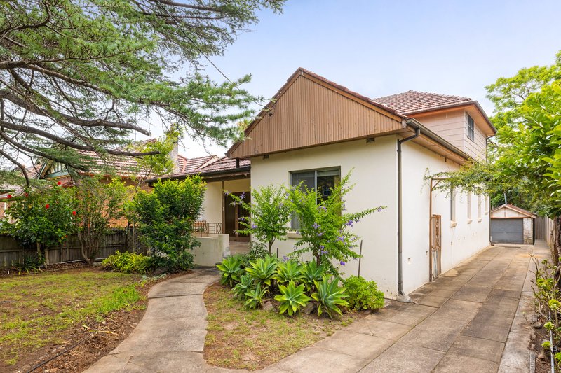 Photo - 37 Redmyre Road, Strathfield NSW 2135 - Image 3