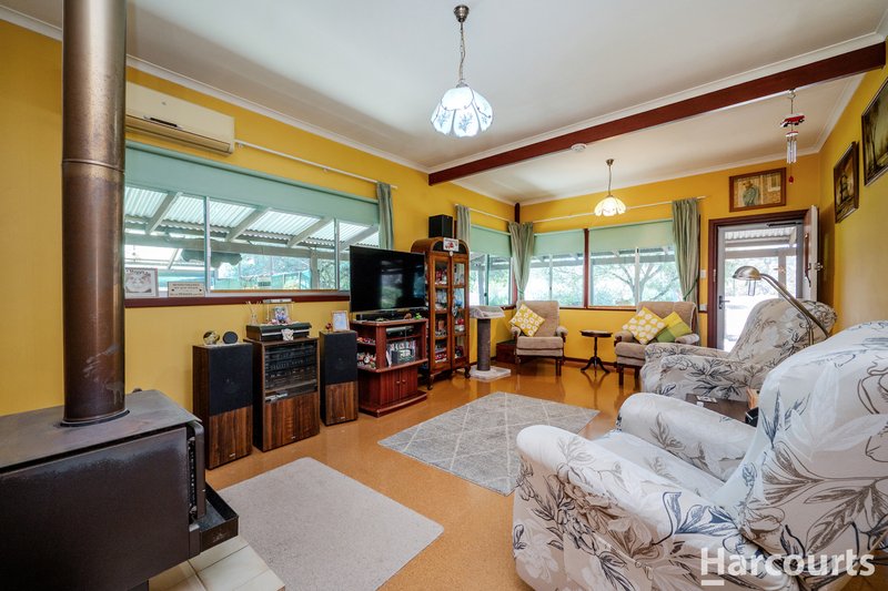 Photo - 37 Refractory Road, Clackline WA 6564 - Image 3
