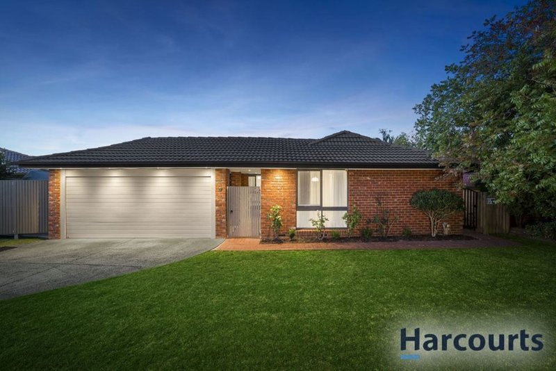 37 Riddell Road, Wantirna South VIC 3152