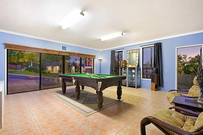 Photo - 37 Ridgepointe Drive, Cornubia QLD 4130 - Image 10