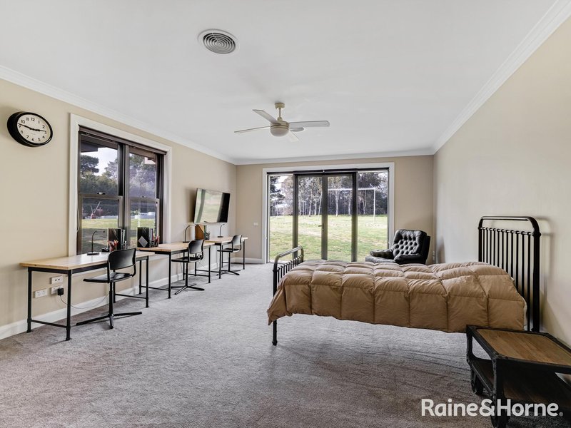 Photo - 37 Ridgeview Close, White Rock NSW 2795 - Image 22