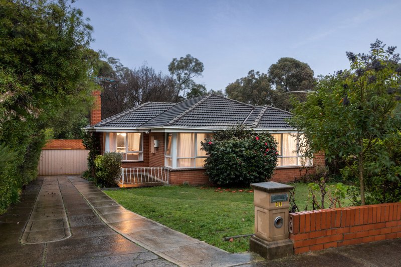 37 Roberts Avenue, Box Hill South VIC 3128