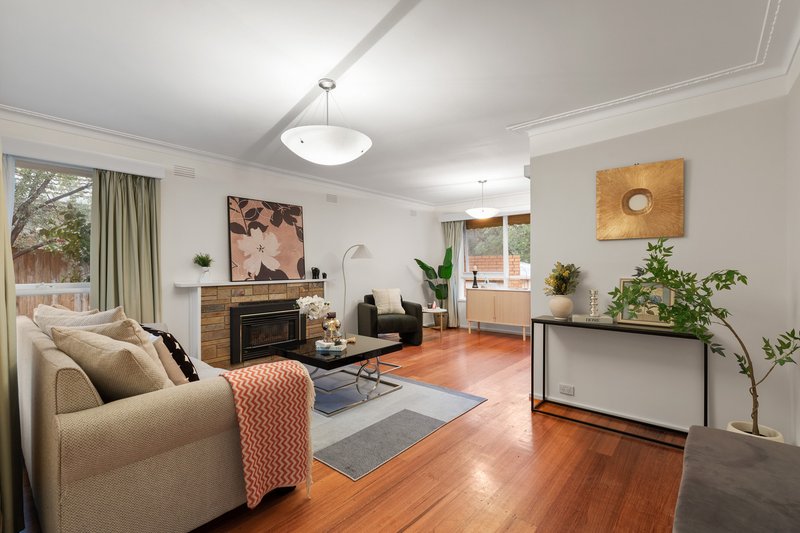 Photo - 37 Roberts Avenue, Box Hill South VIC 3128 - Image 2