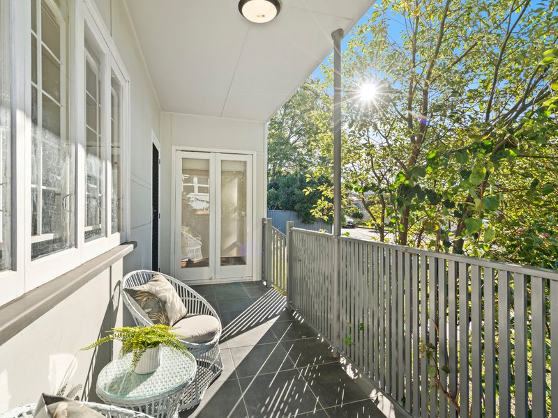 Photo - 37 Rocklea Street, Archerfield QLD 4108 - Image 2