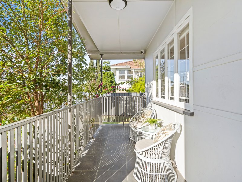 Photo - 37 Rocklea Street, Archerfield QLD 4108 - Image 3