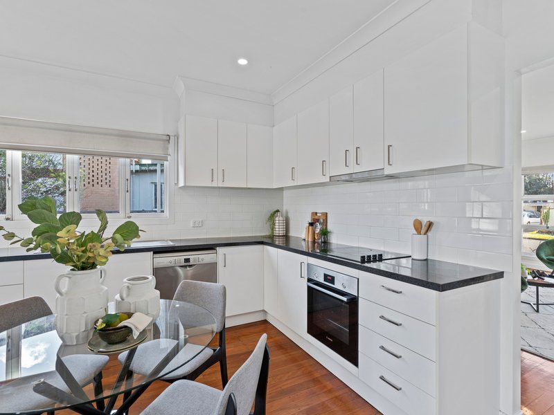 Photo - 37 Rocklea Street, Archerfield QLD 4108 - Image 10