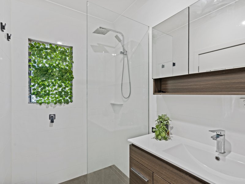 Photo - 37 Rocklea Street, Archerfield QLD 4108 - Image 16