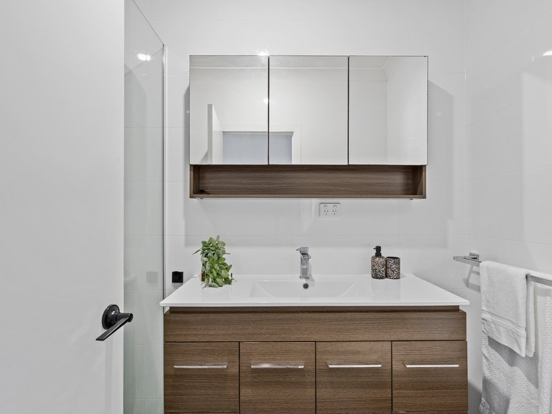 Photo - 37 Rocklea Street, Archerfield QLD 4108 - Image 17