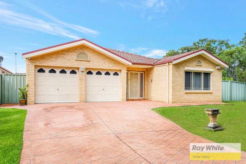 Photo - 37 Rossini Drive, Hinchinbrook NSW 2168 - Image 3