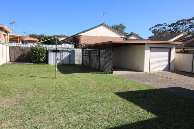 Photo - 37 Runyon Avenue, Greystanes NSW 2145 - Image 6