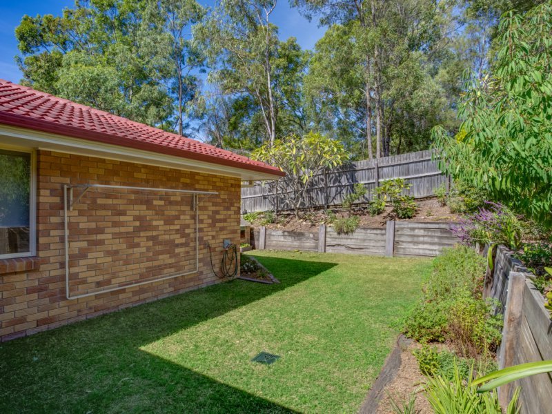 Photo - 37 Sandalwood Terrace, Nerang QLD 4211 - Image 8