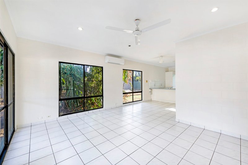 Photo - 37 Sanford Street, Leanyer NT 0812 - Image 5