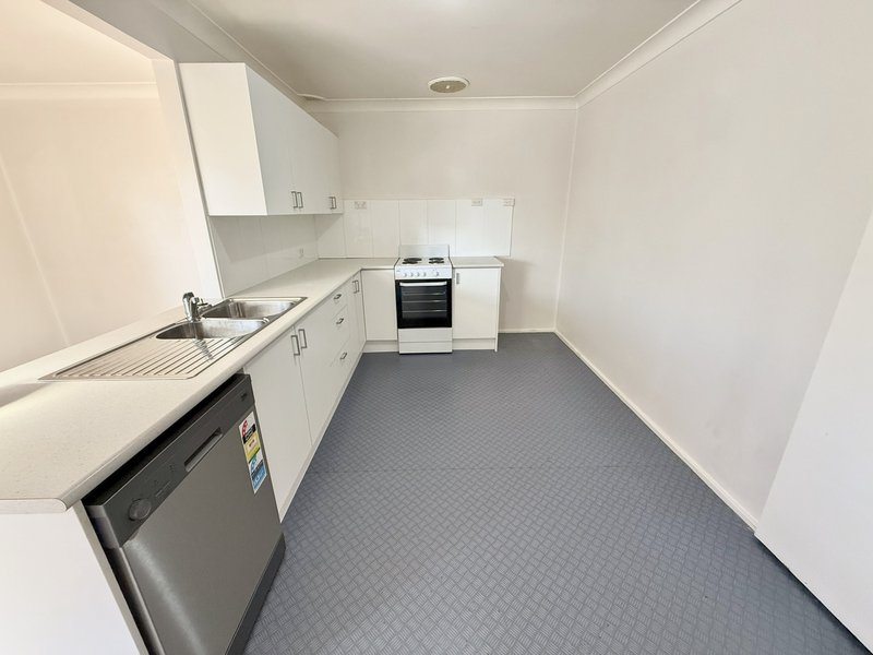 Photo - 37 Scenic Drive, Budgewoi NSW 2262 - Image 9