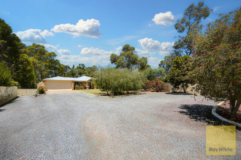 Photo - 37 Schmitt Road, Kalamunda WA 6076 - Image 27