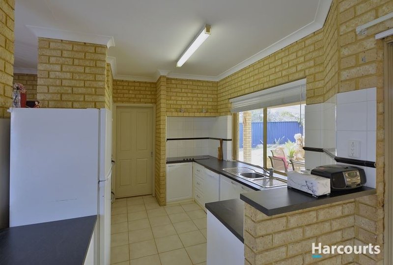 Photo - 37 Seawind Drive, Silver Sands WA 6210 - Image 4