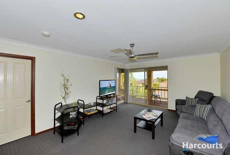 Photo - 37 Seawind Drive, Silver Sands WA 6210 - Image 5