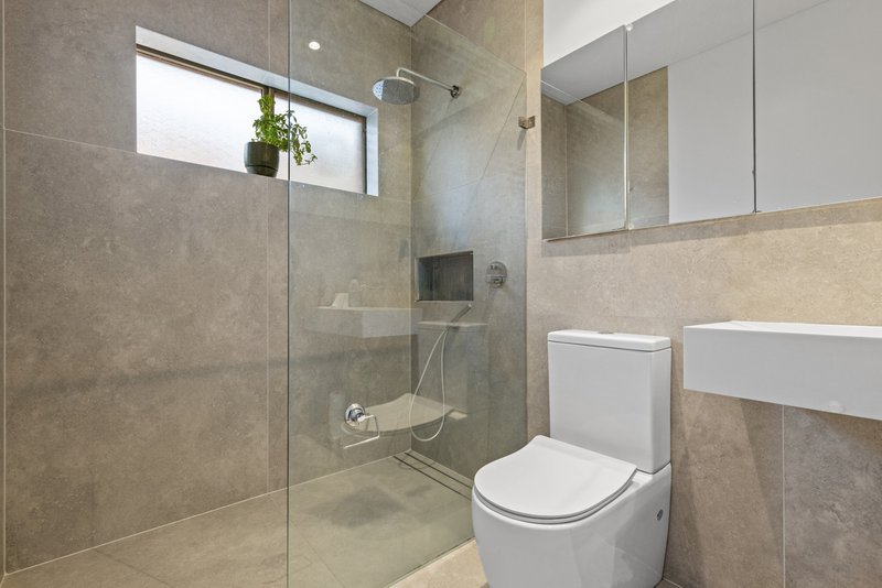 Photo - 3/7 Shaftesbury Street, Carlton NSW 2218 - Image 6