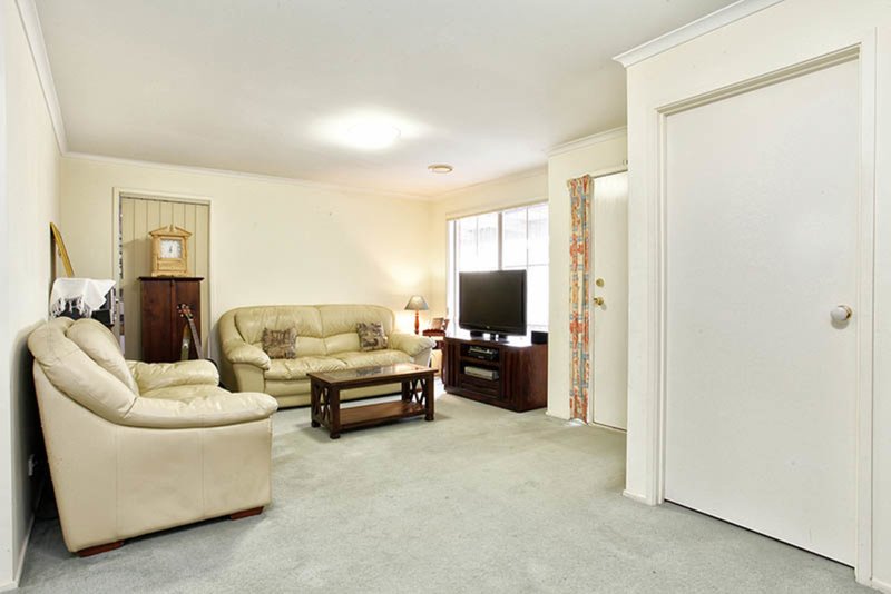 Photo - 37 Sheridan Way, Roxburgh Park VIC 3064 - Image 5