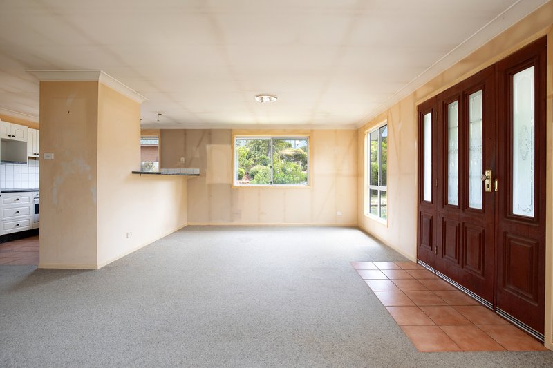 Photo - 37 Shillington Street, Blackheath NSW 2785 - Image 5