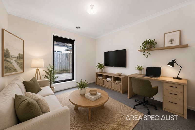 Photo - 37 Silver Way, Koo Wee Rup VIC 3981 - Image 2