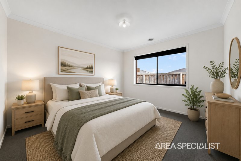 Photo - 37 Silver Way, Koo Wee Rup VIC 3981 - Image 8