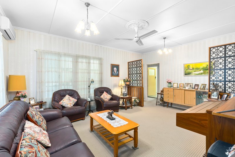 Photo - 37 Sizer Street, Everton Park QLD 4053 - Image 3