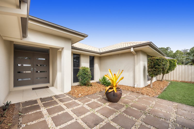 Photo - 37 Sovereign Circuit, Pelican Waters QLD 4551 - Image 6