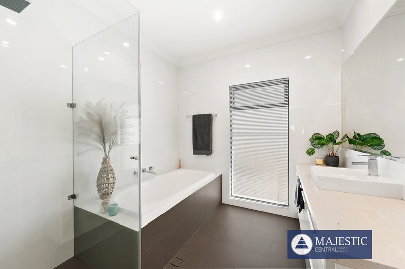 Photo - 37 Spinnaker Heights, Yangebup WA 6164 - Image 15