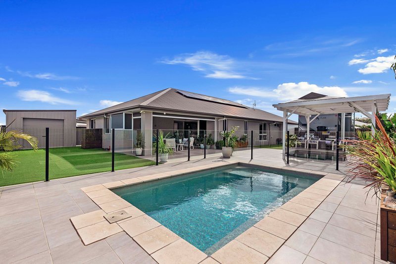 Photo - 37 Spring Way, Nikenbah QLD 4655 - Image 22