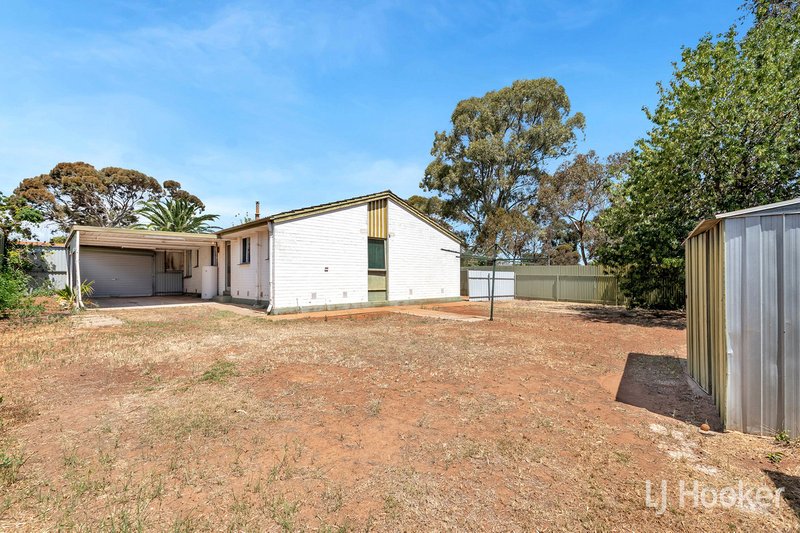 Photo - 37 St Leonard Crescent, Elizabeth Downs SA 5113 - Image 19