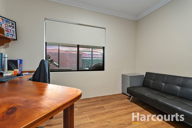 Photo - 37 St Pierre Circuit, Currambine WA 6028 - Image 23