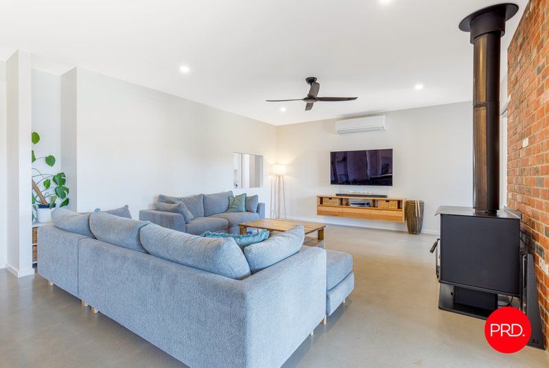 Photo - 37 Stanley Crescent, Kangaroo Flat VIC 3555 - Image 4