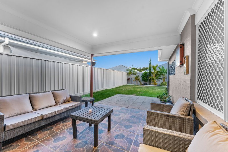 Photo - 37 Stradbroke Street, Burpengary East QLD 4505 - Image 9