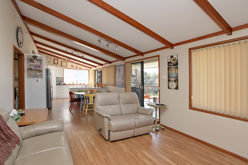 Photo - 37 Sunbakers Drive, Forster NSW 2428 - Image 5