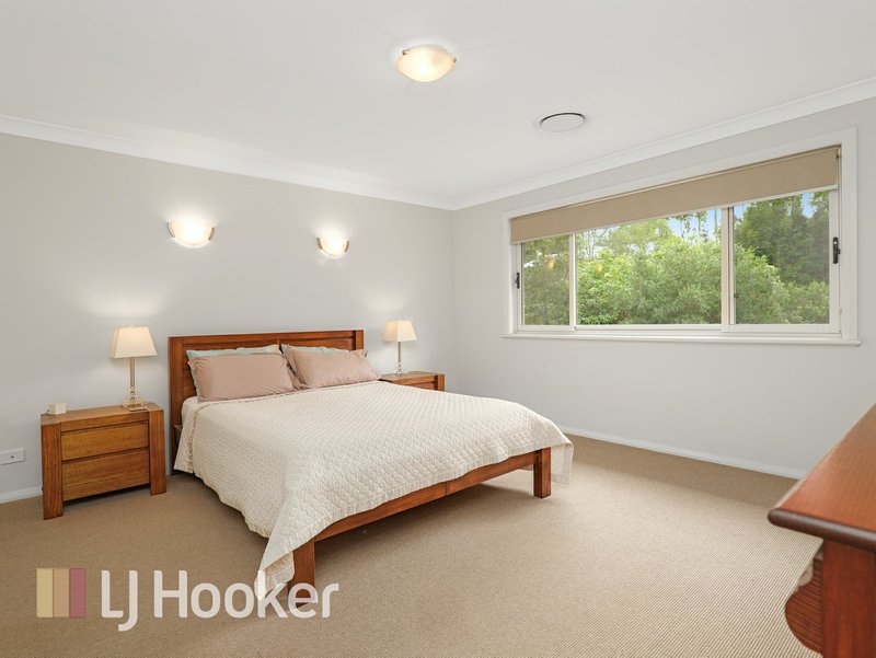 Photo - 37 Sunningdale Circuit, Medowie NSW 2318 - Image 11